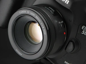 交換レンズレビュー：EF50mm F1.8 STM あの人気レンズがリニューアルして登場