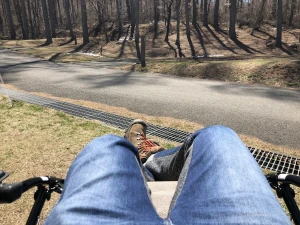 コールマンのインフィニティチェアをレビュー！座り心地はまるで宙に浮いているよう？！～持ち運びや家での使用にどう？パソコンチェアとしては・・・～